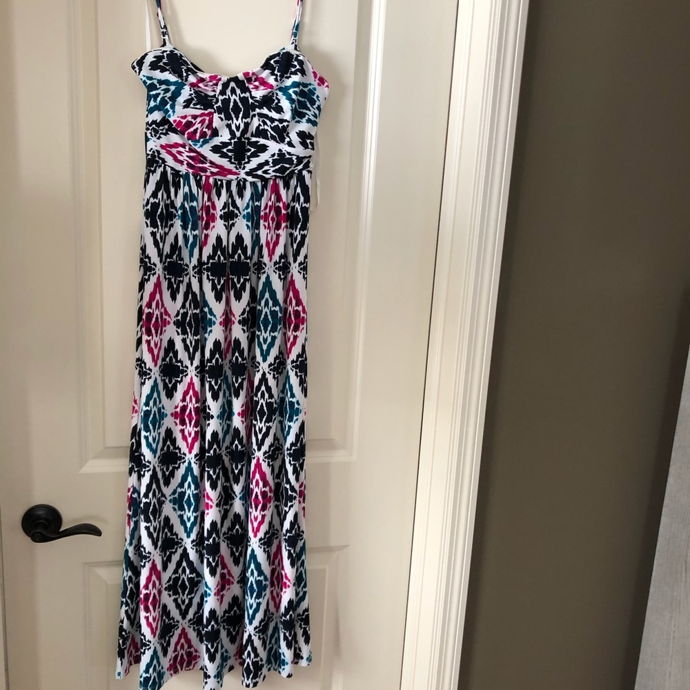 EUC Ann Taylor maxi dress geometric Ikat pattern